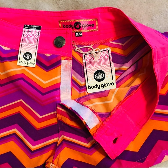 Body Glove stretchy swimshorts - S/M - Picture 4 of 4